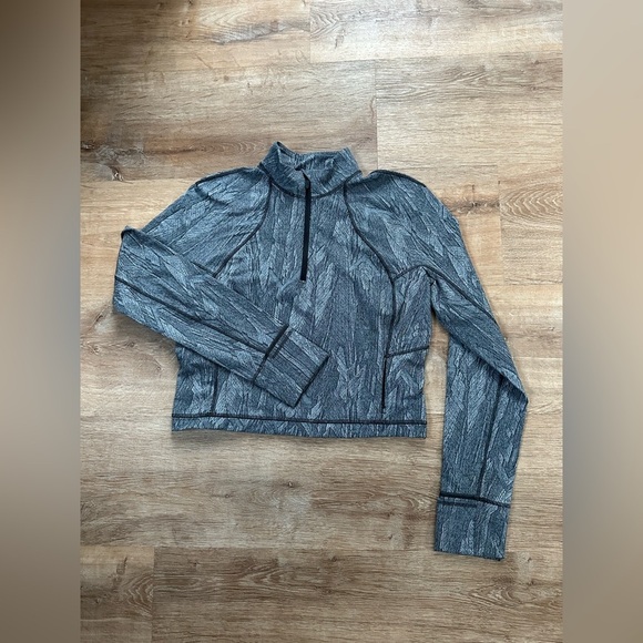 Lululemon Its Rulu Run Cropped Half Zip Size 12 Long Sleeve Shirt Grey - Picture 8 of 16